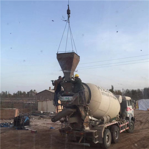 西安区“精准瞄准”—— 吊车的 “定位导航” 技术